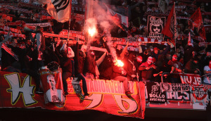 Vorwürfe Pyrotechnik