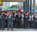 Fans des 1. FC Köln am Bochumer Hauptbahnhof.