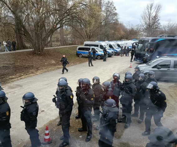Polizeiaufgebot in Waiblingen bei Stuttgart.